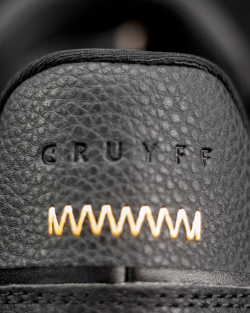 Cruyff Endorsed Tennis in BLACK