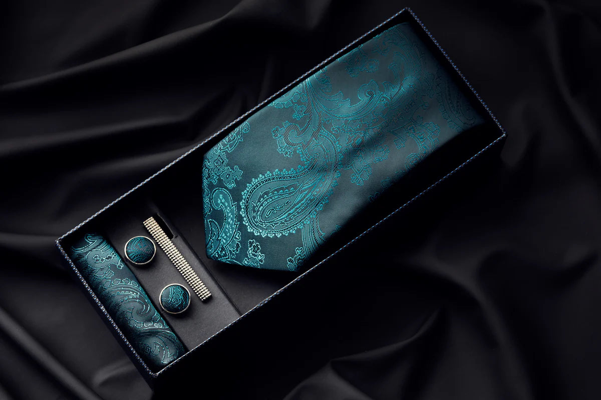 Paul Andrew Paisley Tie, Cufflinks & Tie Pin Gift Set — Teal Green