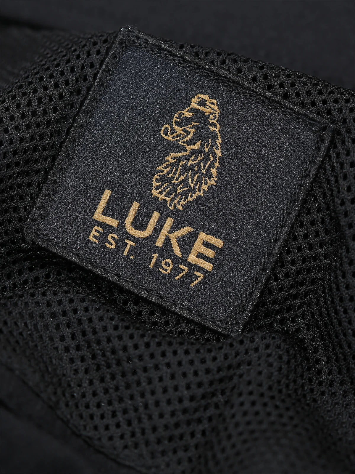 Luke Est 1977 hulun technical nylon overshirt - black