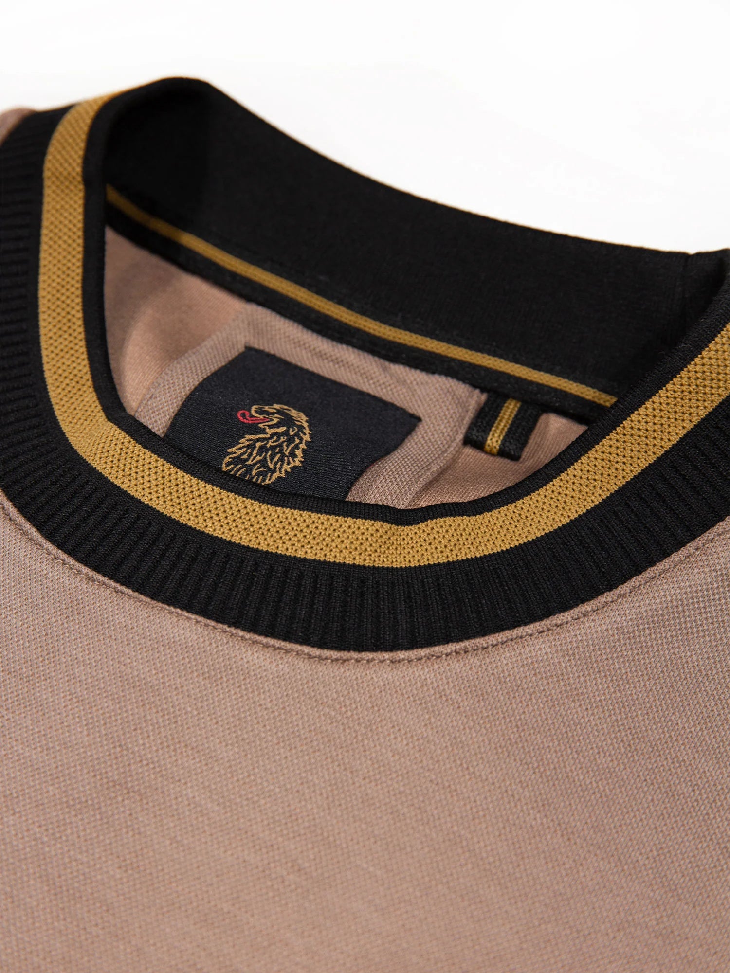 Luke Est 1977 MAKATI SWEATSHIRT - HARDNUT GOLD