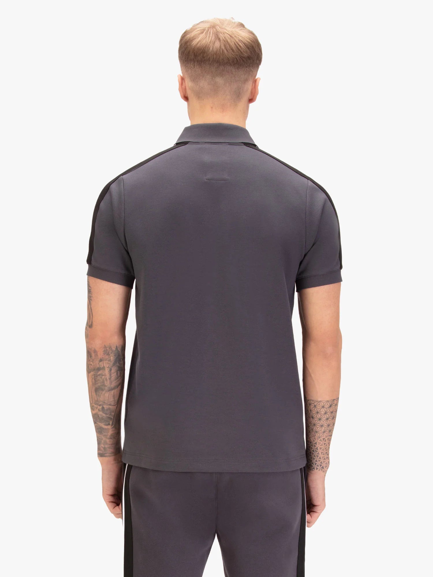Luke Est 1977 CALTECH 1000 ZIP POLO - CHARCOAL