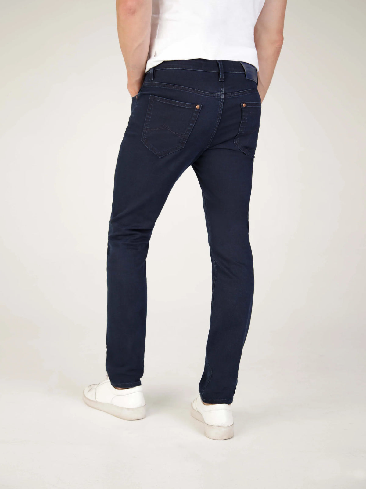 Mish Mash 1984 Tapered Fit Flex Active Jeans Blue Black