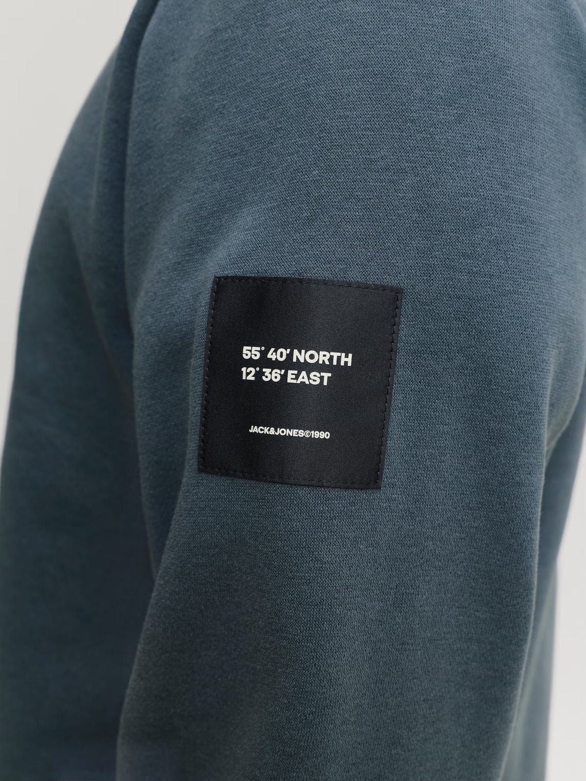 Jack&Jones Cleveland Sweatshirt in Grey / Turbulence