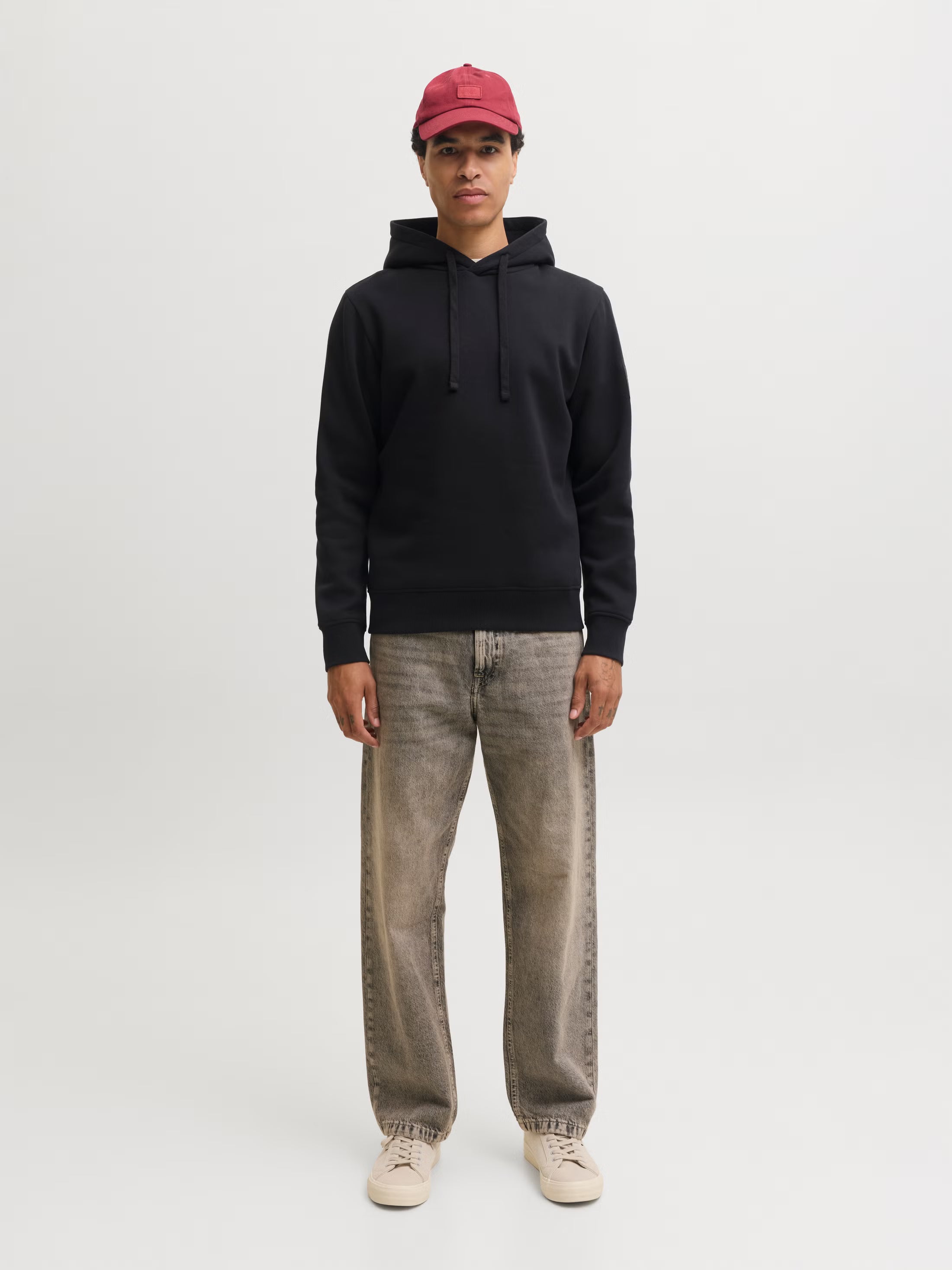 Jack&Jones Cleveland Sweat Hoodie in Black / BLACK