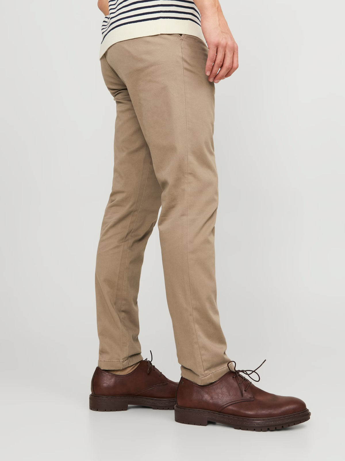 Jack & Jones Marco Slim Fit Low Rise Chino pants in BEIGE