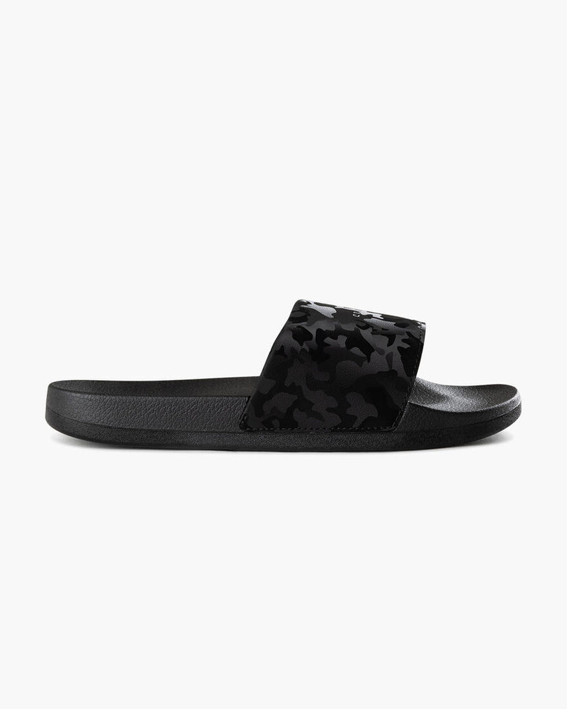 Cruyff Camo Slides in BLACK