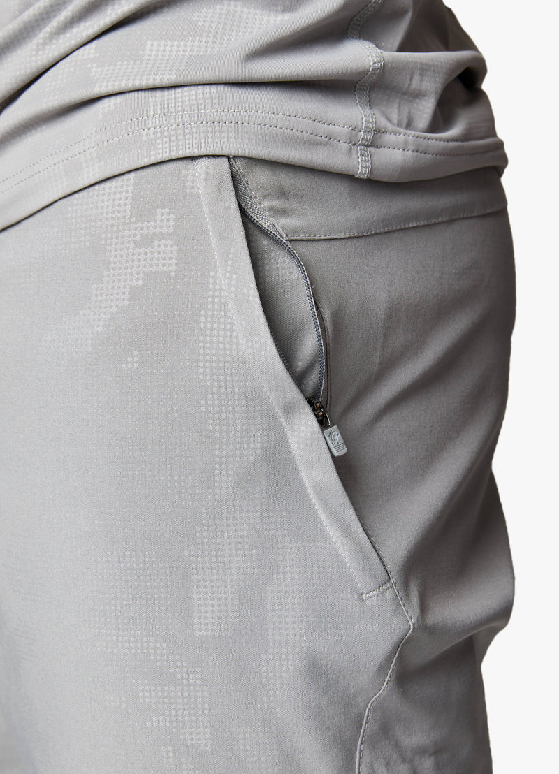 Gym King Debossed Short CLOUDY GREY