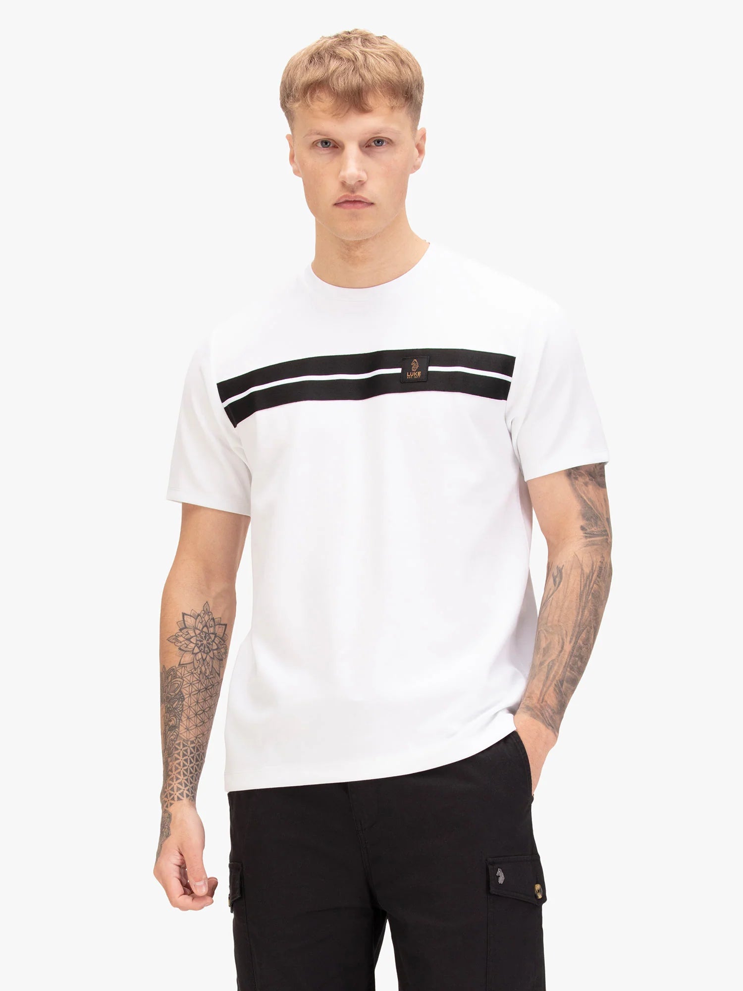 Luke Est 1977 HOPKINS 1000 T-SHIRT - WHITE/BLACK