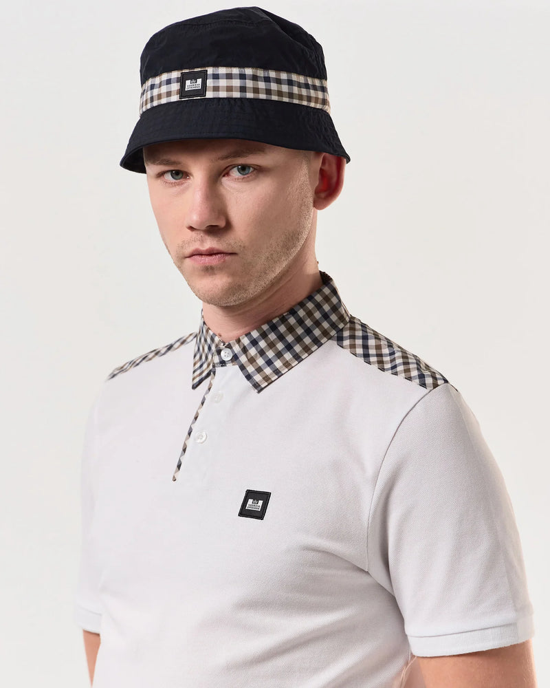 Weekend Offender Costa mid house check Polo Shirt - White