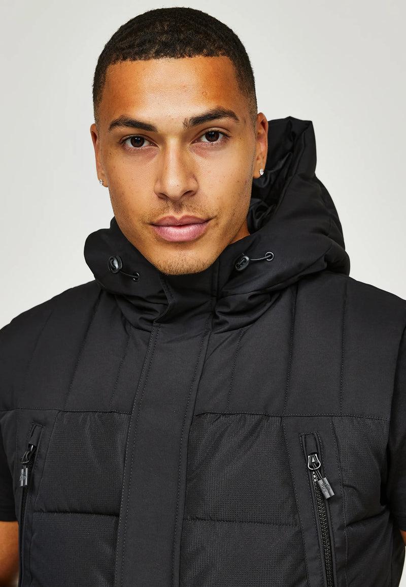 Kings Will Dream DEYTON SHORT HOODED PUFFER GILET - Waistcoat BLACK