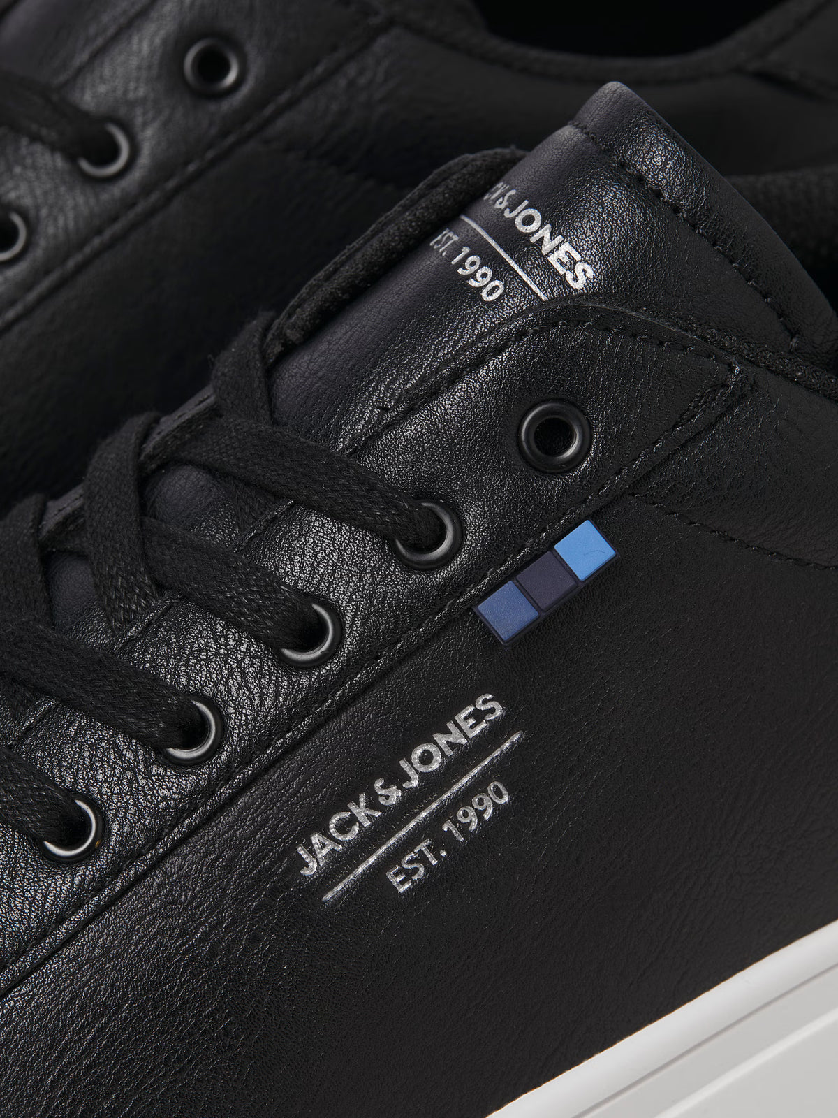 Jack&Jones Bale Lace Up Sneaker Trainers in Black / Anthracite