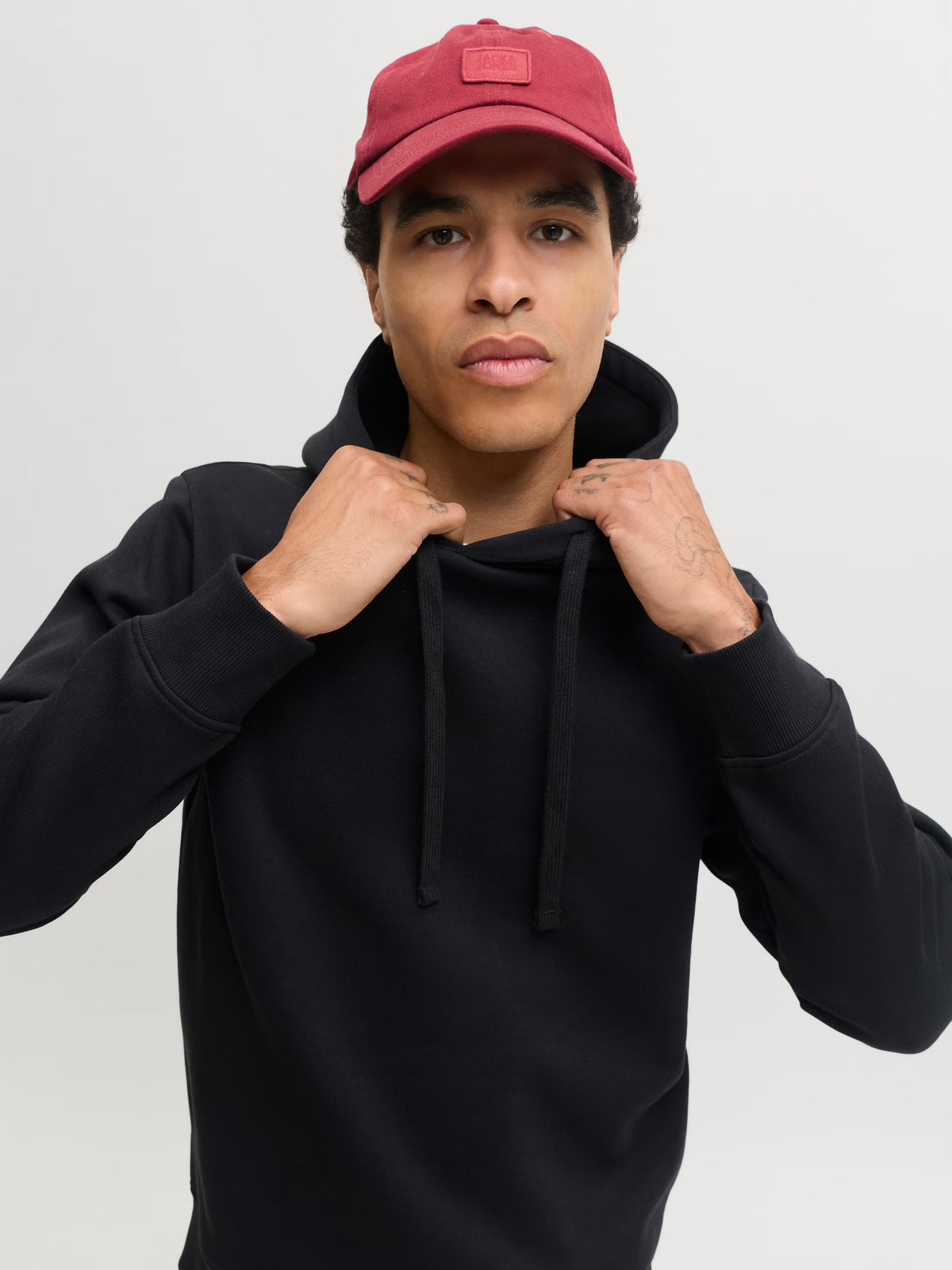 Jack&Jones Cleveland Sweat Hoodie in Black / BLACK