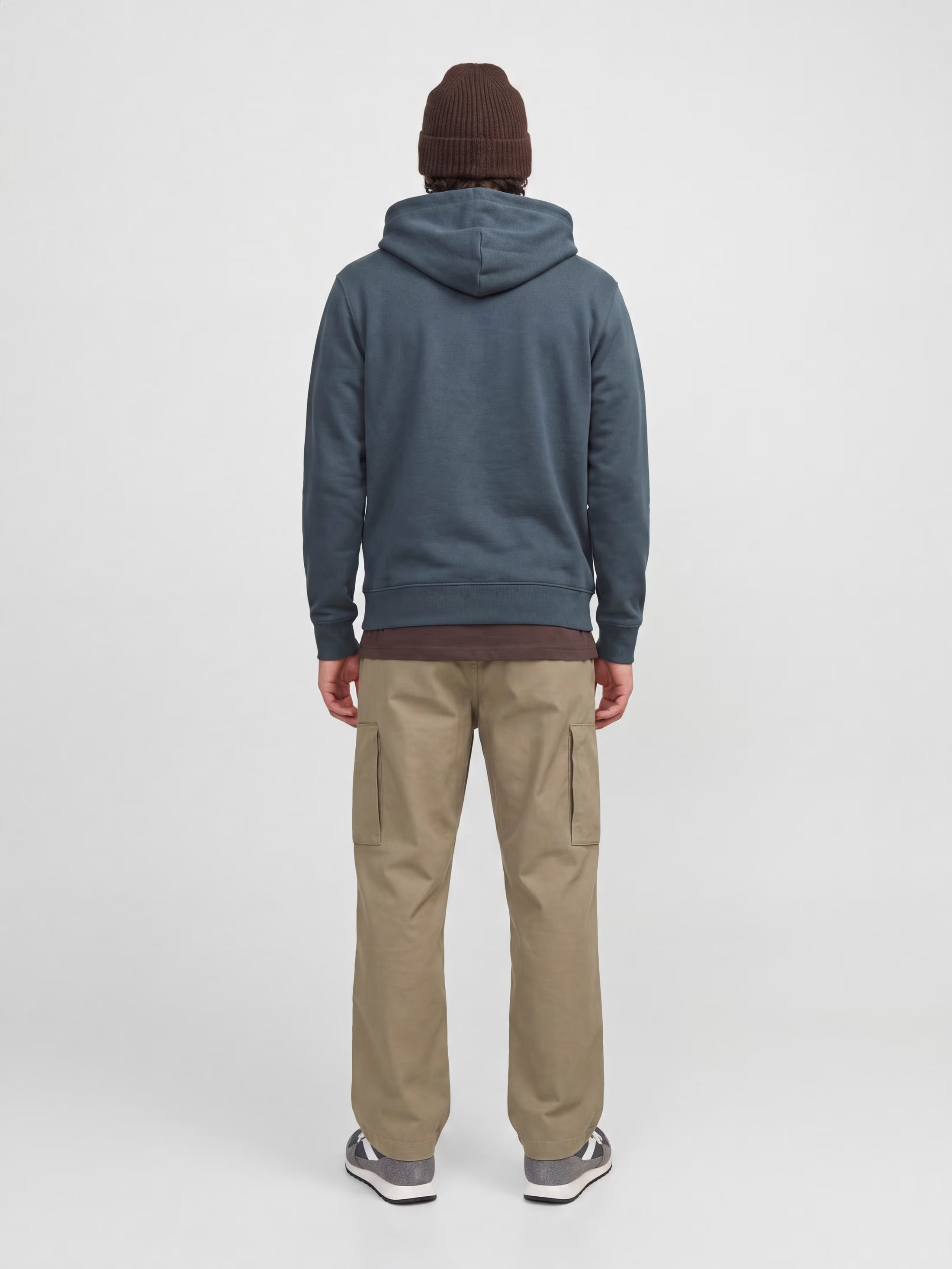 Jack&Jones Star Logo Hoodie in Grey / Turbulence