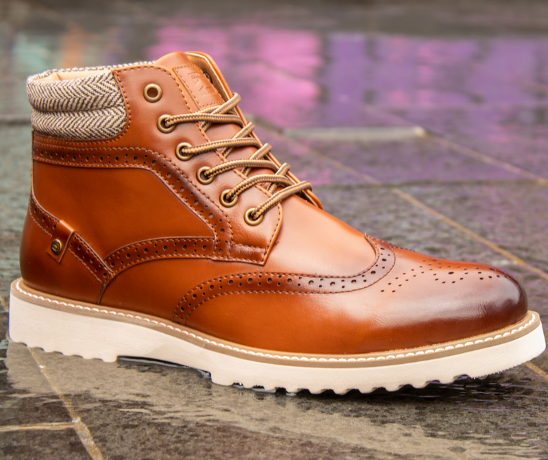 Deakins Udon Leather Lace up Brogue with wedge sole Boot in TAN