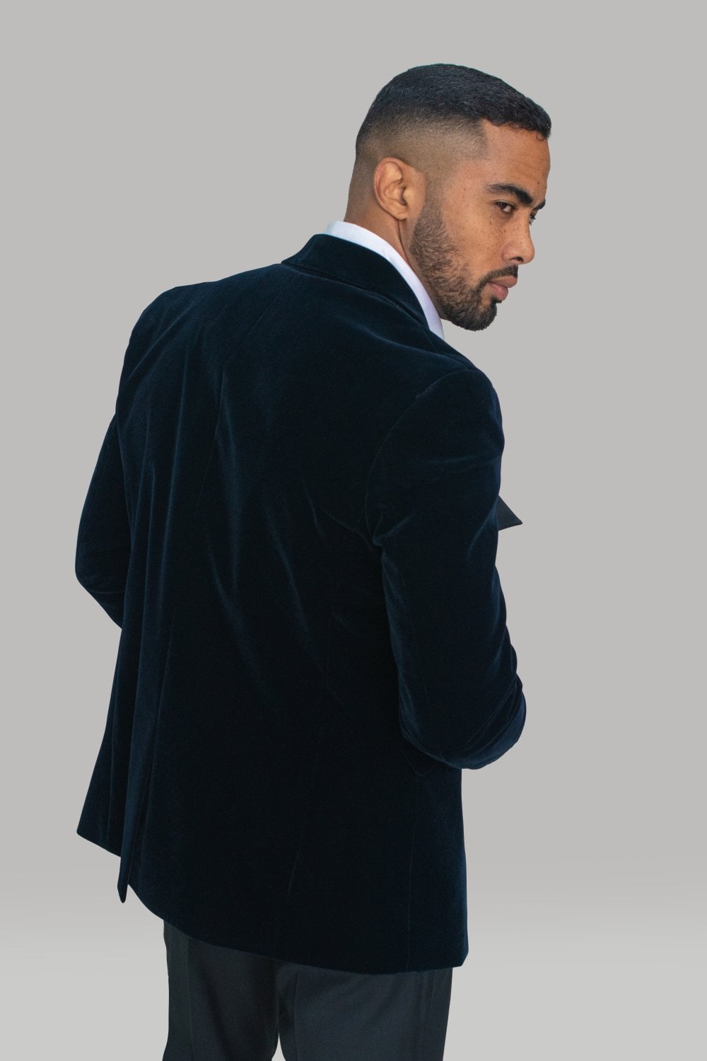 House of Cavani Rosa Mens Velvet Blazer fashion Statement Brand New in NAVY